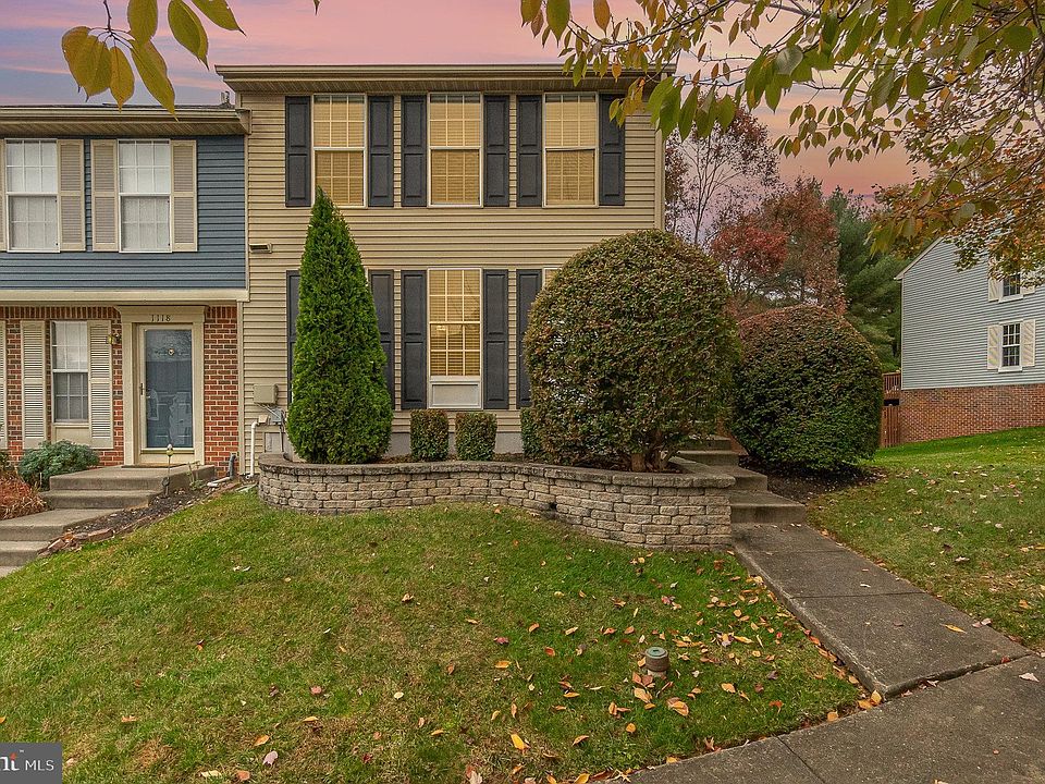 1st image of 1116 Oakwood Ln