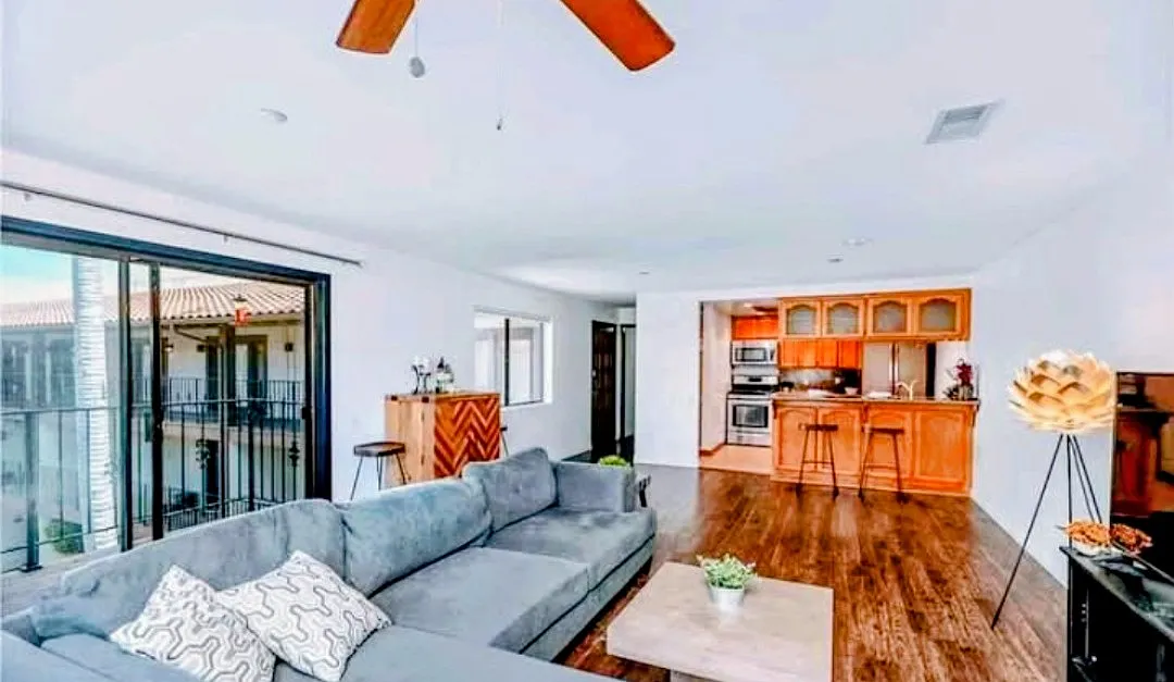17200 Newhope St — Photo 4
