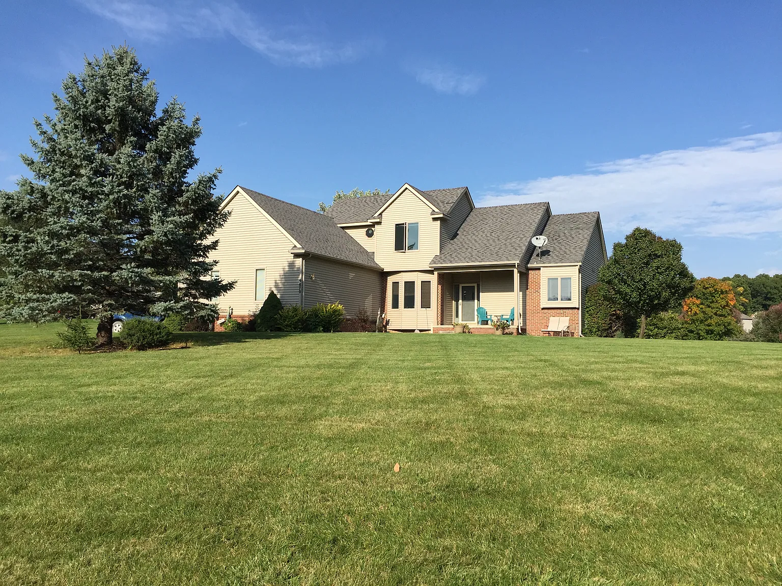 9870 Finnegan Dr photo 1