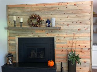 413 N Beech Rd, Osceola, IN 46561