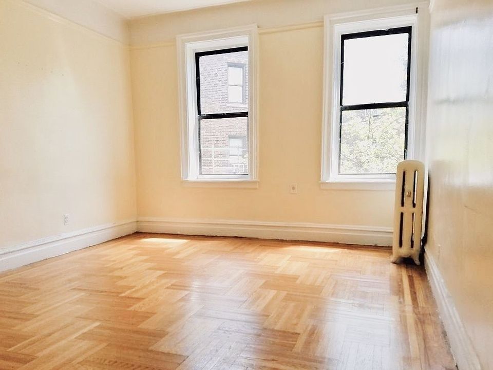 2nd image of 3224 Grand Concourse APT B53
