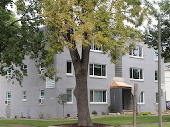 1002 W Springfield Ave #2, Urbana, IL 61801
