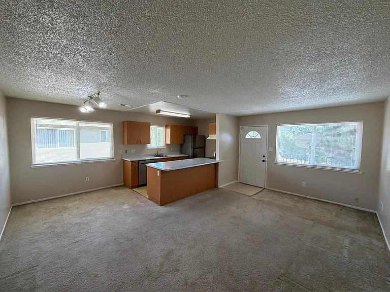 2140 Palisade Ave #4 — Photo 7