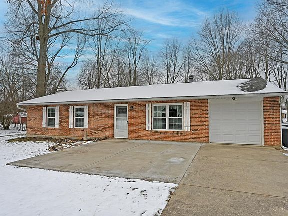 4th image of 5735 Hilltop Way