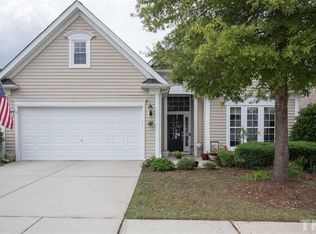 819 Footbridge Pl, Cary, NC 27519