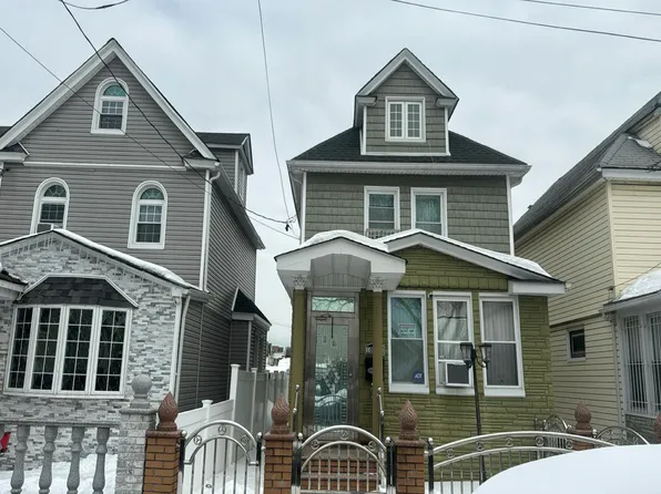 10643 Pinegrove St, Jamaica, NY 11435