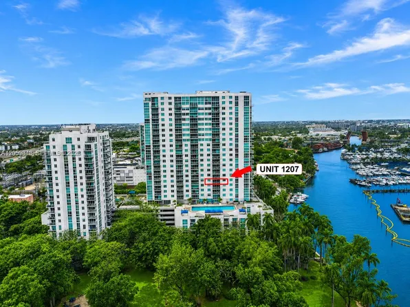 1861 NW South River Dr Unit 1207, Miami, FL 33125