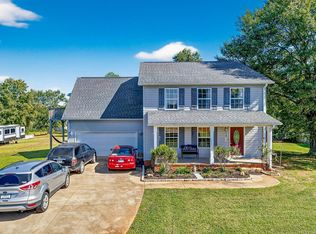 214 Cooleys Crest Ln, Inman, SC 29349