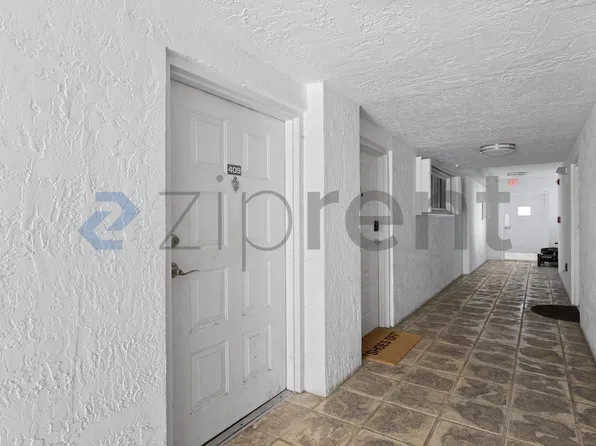 126 SW 17th Rd APT 409, Miami, FL 33129