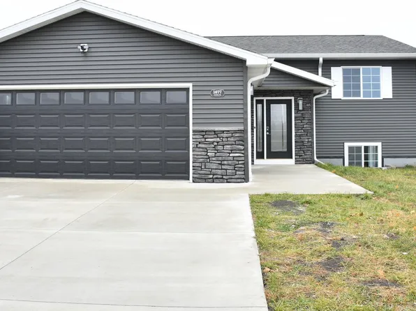 1677 Cecilee St, Worthington, MN 56187