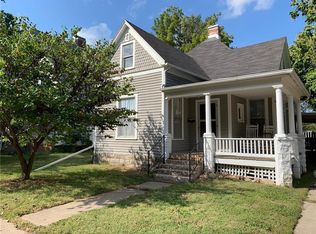 706 W 3rd St, Sedalia, MO 65301