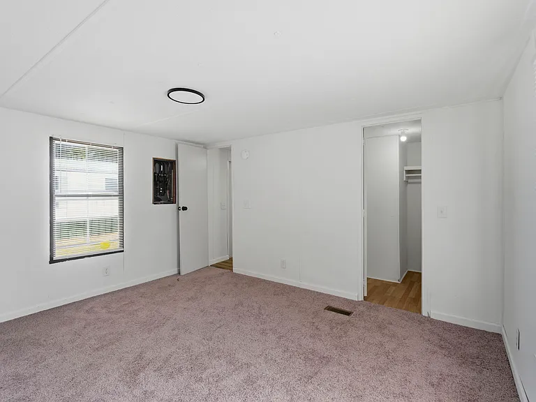 188 Bismarck Dr — Photo 13