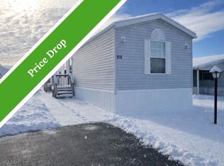 918 Fernwood Dr #918, Lockport, NY 14094