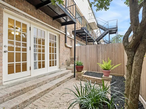 449 N Post Oak Ln #449, Houston, TX 77024