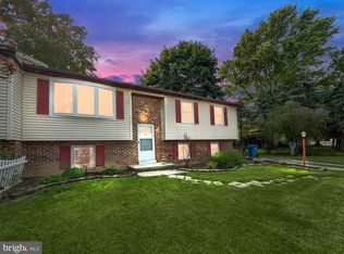 17 Butternut Ln, Hanover, PA 17331