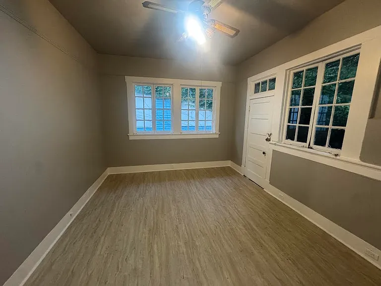 2904 Beacon Ave #A — Photo 15