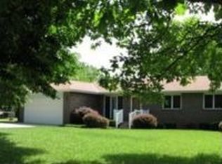 2314 Terry Way, Manhattan, KS 66502