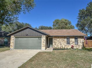 316 Byron Ln, Victoria, TX 77901