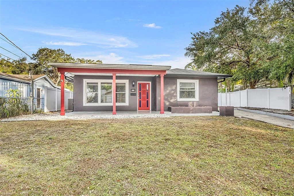 3 bed, 2.0 bath, 1562 sqft, $2,750 — Photo 2