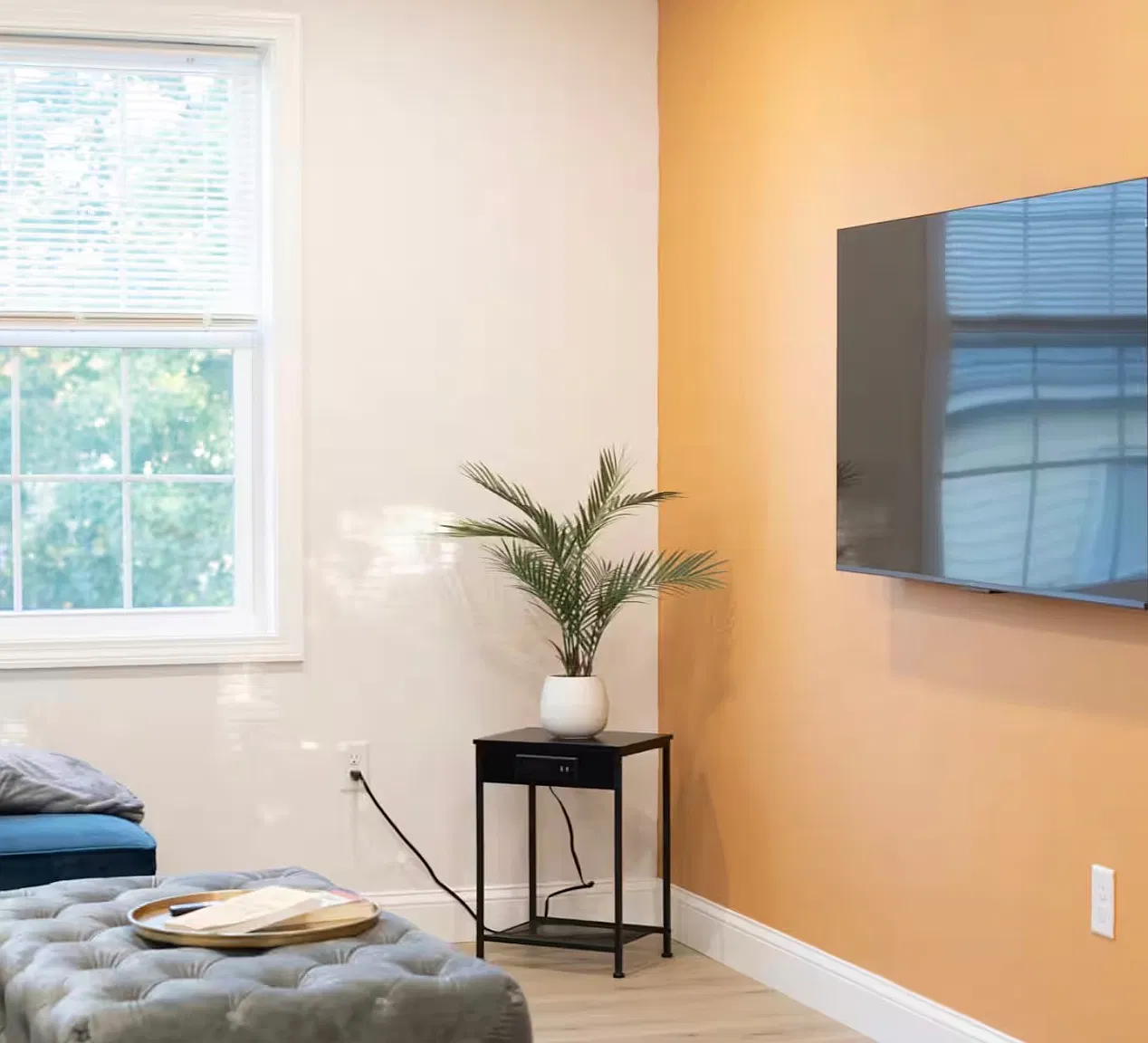 20 Westcott Ave — Photo 1