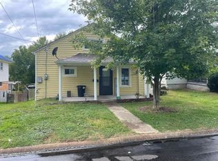 327 S Highland Ave, Moundsville, WV 26041