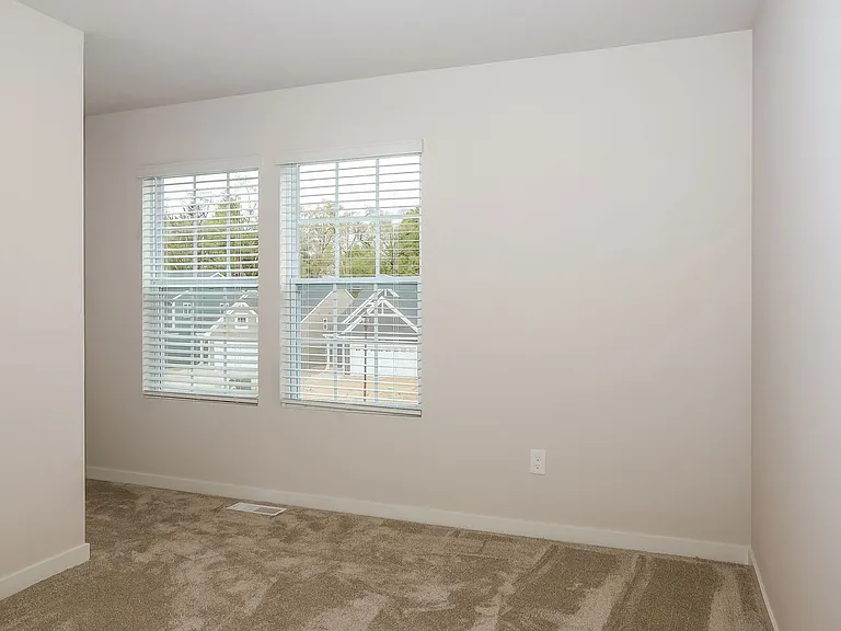 8220 Crestbrook Ct — Photo 8