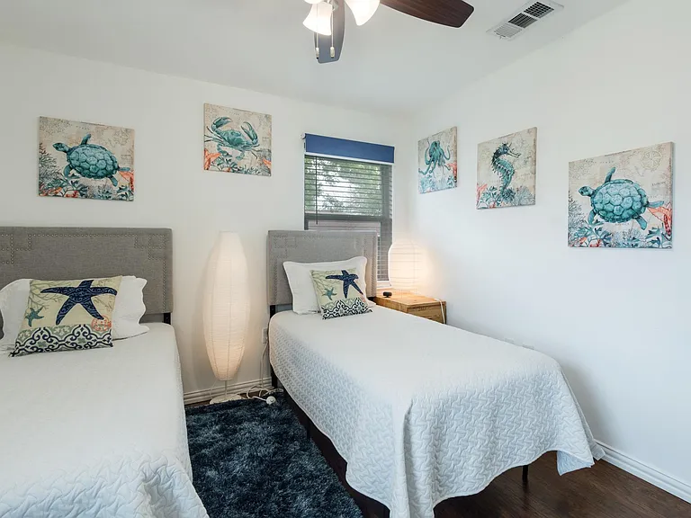 602 N Allen Dr — Photo 12