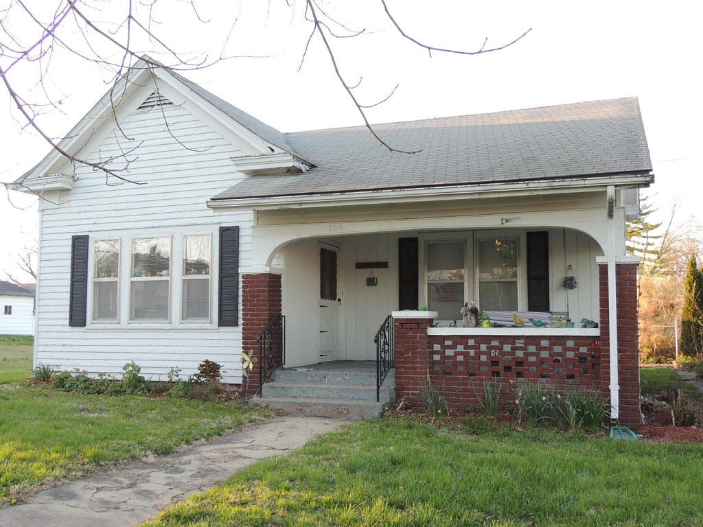 106 W Broadway St, New Franklin, MO 65274 Zillow