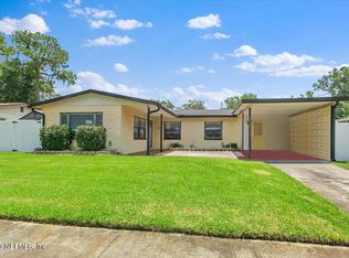 3031 Carrevero Dr W, Jacksonville, FL 32216