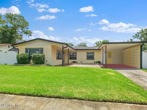 3031 CARREVERO Drive W, Jacksonville, FL 32216