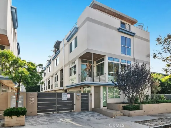 6736 W Hepburn Way, Los Angeles, CA 90038