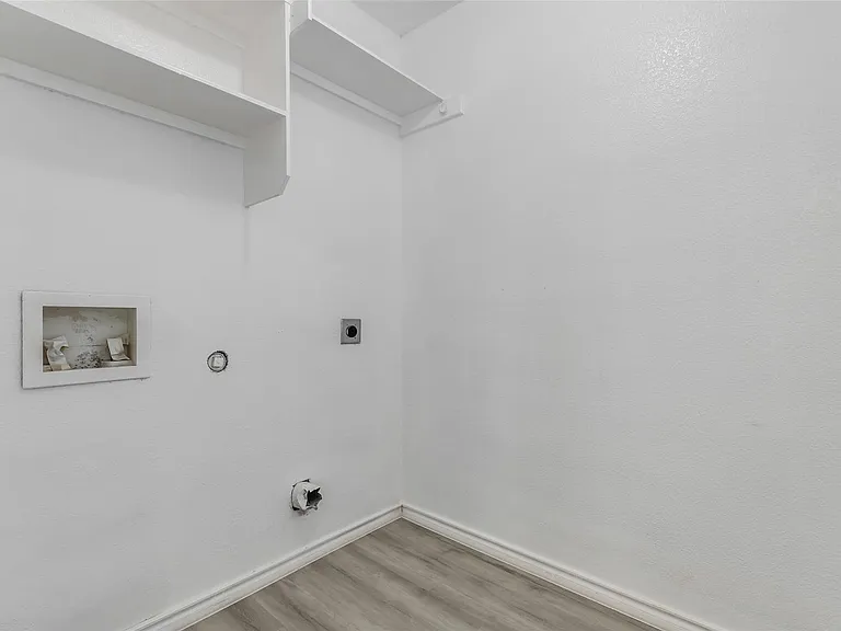 3207 Barksdale Dr — Photo 33