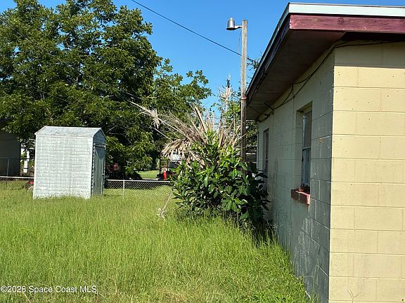 4th image of 3783 Wood Cir