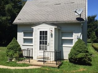 927 Franklin Grove Rd, Dixon, IL 61021