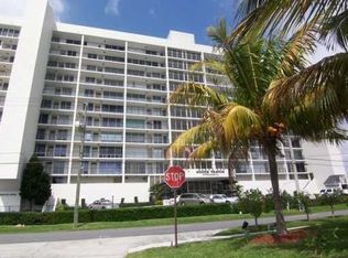 521 N Riverside Dr APT 303, Pompano Beach, FL 33062