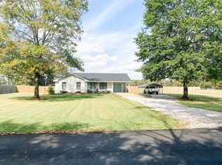 690 Curtis Chapel Rd, Starkville, MS 39759