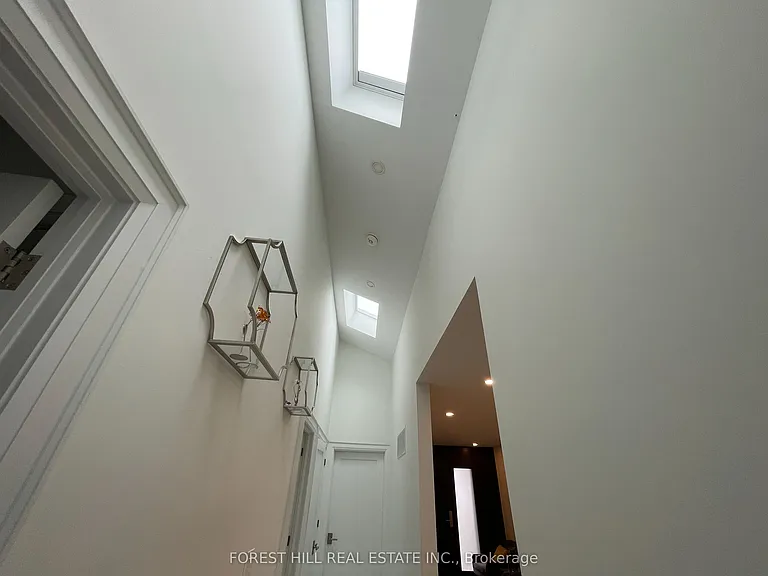 24 Academy Rd — Photo 11