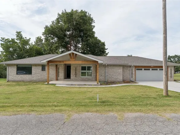 20699 Hensel St, Harrah, OK 73045