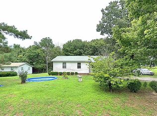 22 Elmer Miller Rd, Trenton, TN 38382