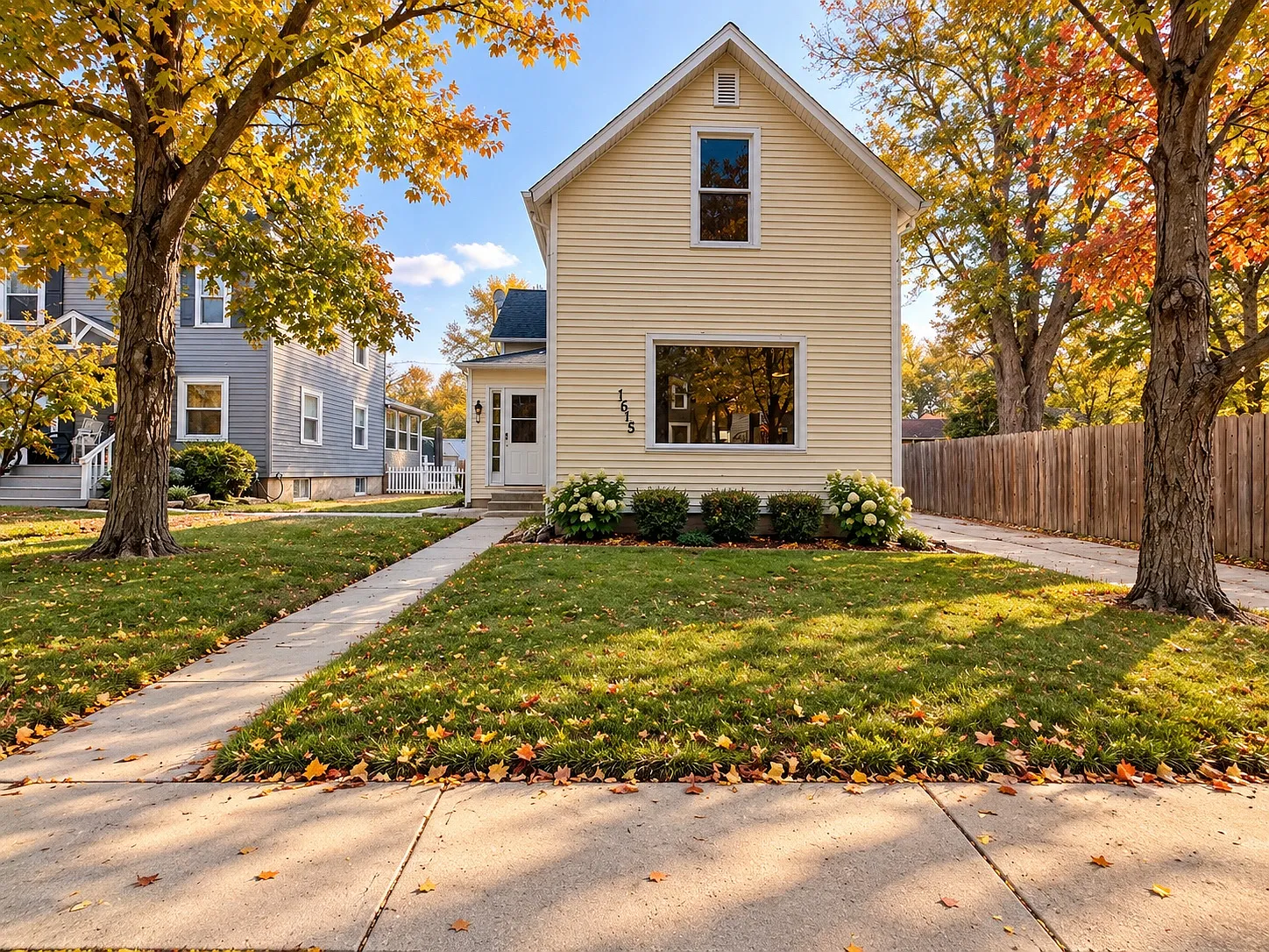 1615 Rosemont Dr — Photo 1