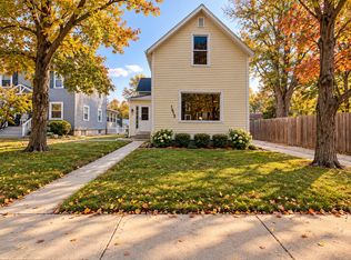 1615 Rosemont Dr, Fort Wayne, IN 46808