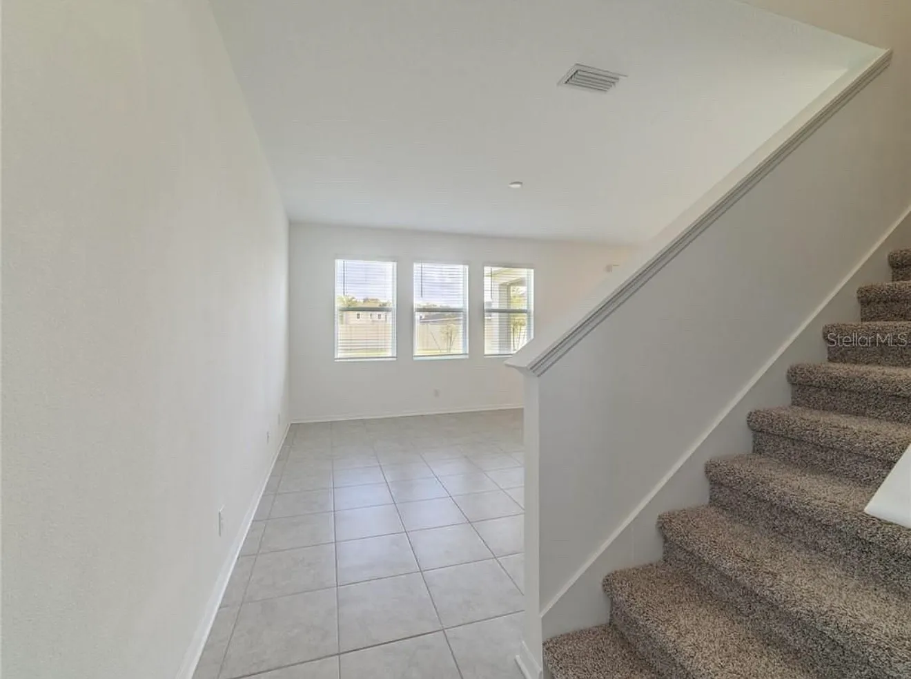 3 bed, 1708 sqft, $2,600 — Photo 3