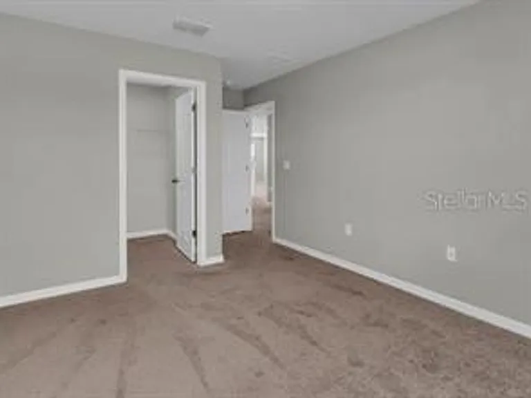 3137 Marine Grass Dr — Photo 35