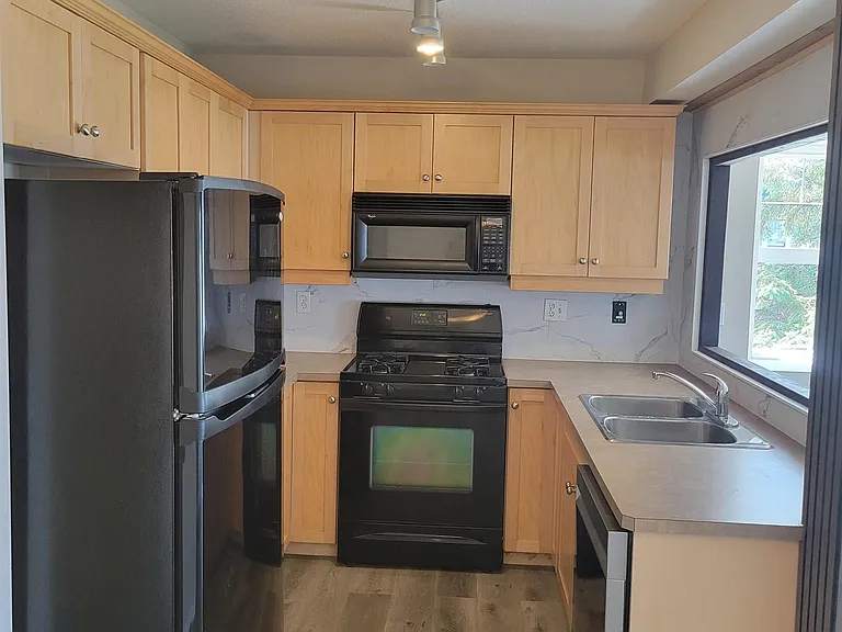 230 Edwards Dr SW #157 — Photo 7