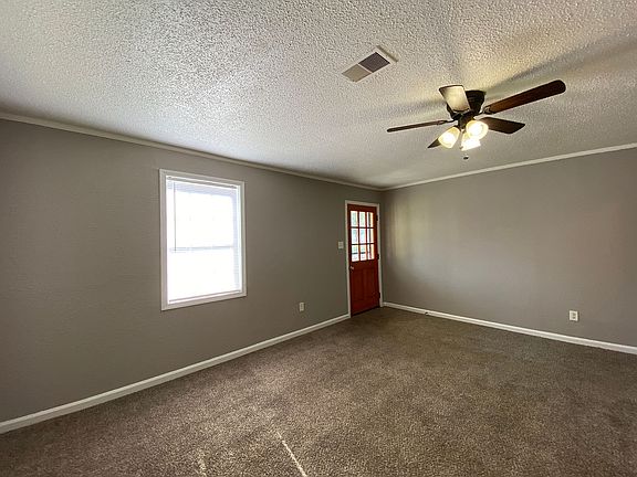 3rd image of 1583 Cameron St
