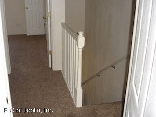 2nd image of 326 Hamilton St APT B