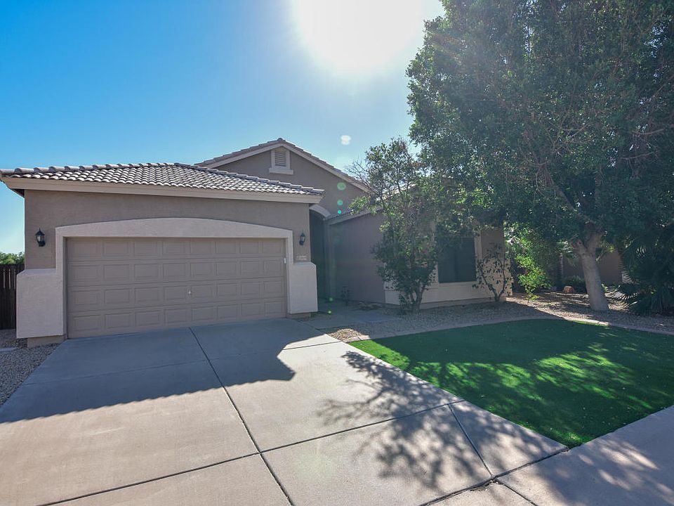 1st image of 10459 E Florian Ave