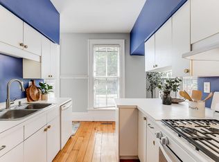 2327 Pillsbury Ave S, Minneapolis, MN 55404