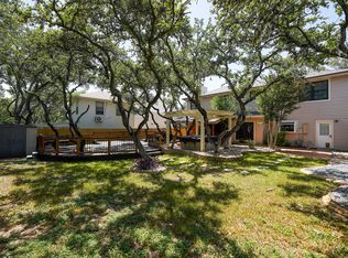 9220 Jorwoods Dr, San Antonio, TX 78250