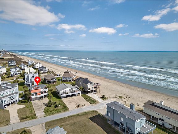 3rd image of 4214 Ghost Crab Ln